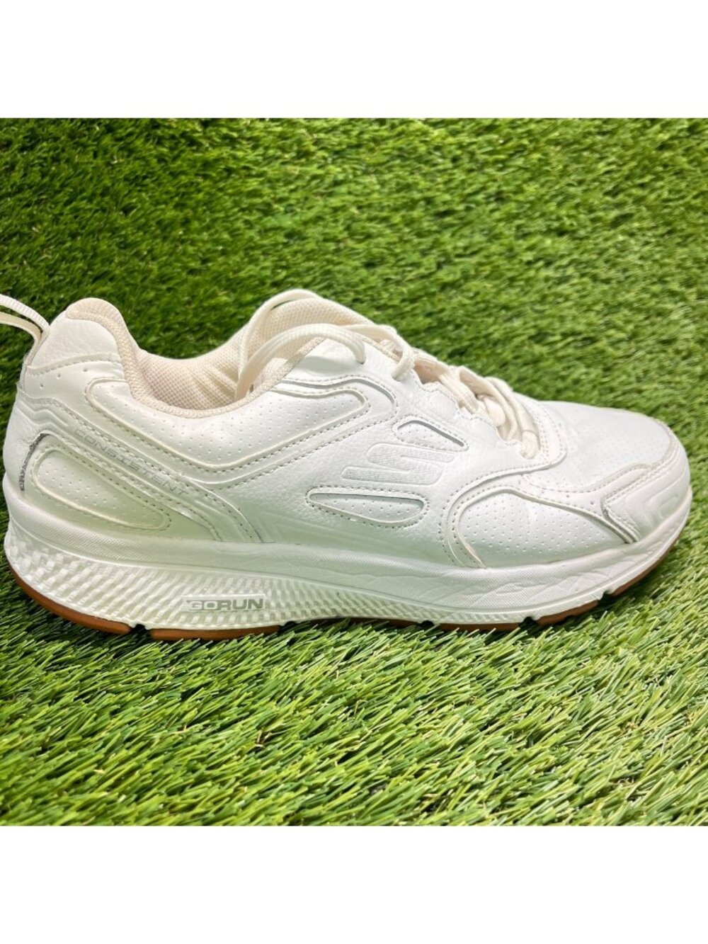 Skechers Go Run Consistent-Broad Womens Size 9D White Athletic Shoes Sneakers